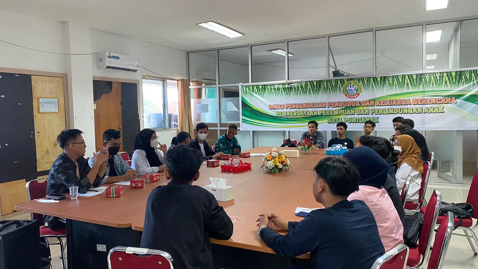 Diskusi Bersama Forum Anak Daerah Kalimantan Barat